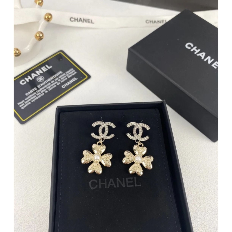 Ch**el earrings